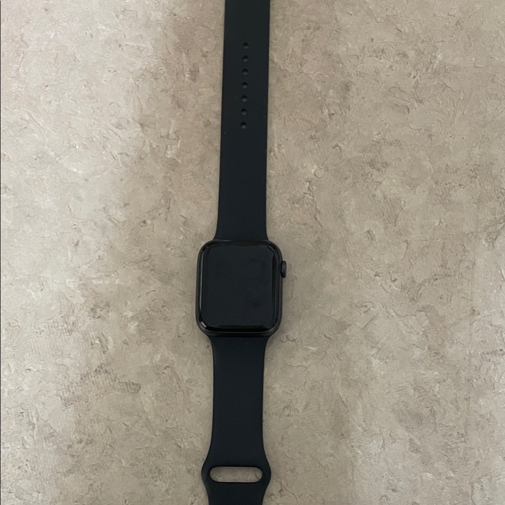 Apple Watch Series 5 with band & charger